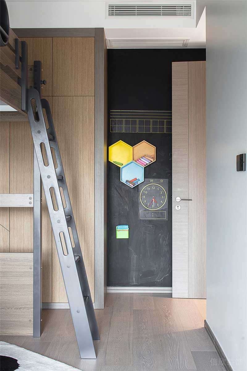 深圳羅湖區(qū)黑白色簡(jiǎn)約風(fēng)格家居裝修圖兒童房 深圳羅湖區(qū)黑白色簡(jiǎn)約風(fēng)格家居裝修圖兒童房