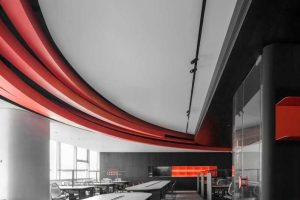 深圳南山前?，F(xiàn)代風(fēng)格辦公室裝修設(shè)計(jì)辦公區(qū)效果圖