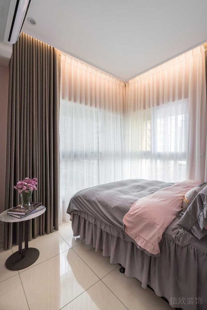 粉色臥室裝修區(qū)域過道簡約床頭柜閱讀區(qū)小戶型設(shè)計