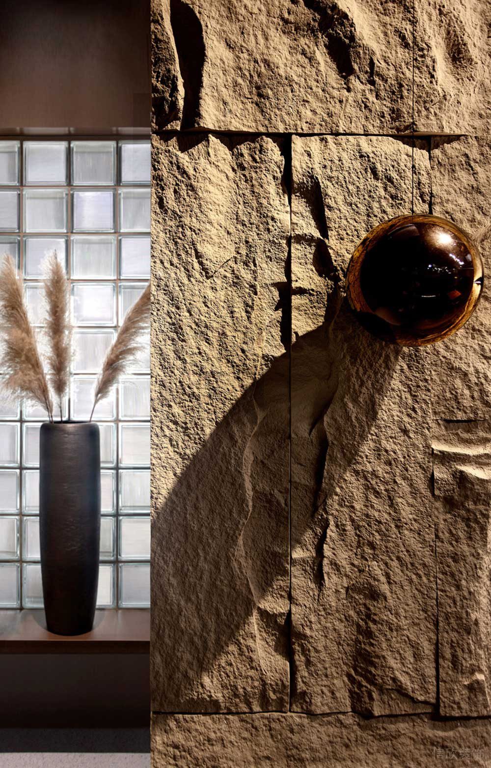 深圳寶安萬科星宸大廈簡約風(fēng)格辦公室裝修墻面