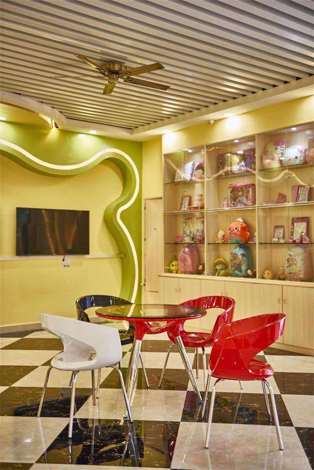 深圳市寶安區(qū)沙井天譽(yù)藝術(shù)培訓(xùn)中心洽談區(qū) 深圳市寶安區(qū)沙井天譽(yù)藝術(shù)培訓(xùn)中心洽談區(qū)