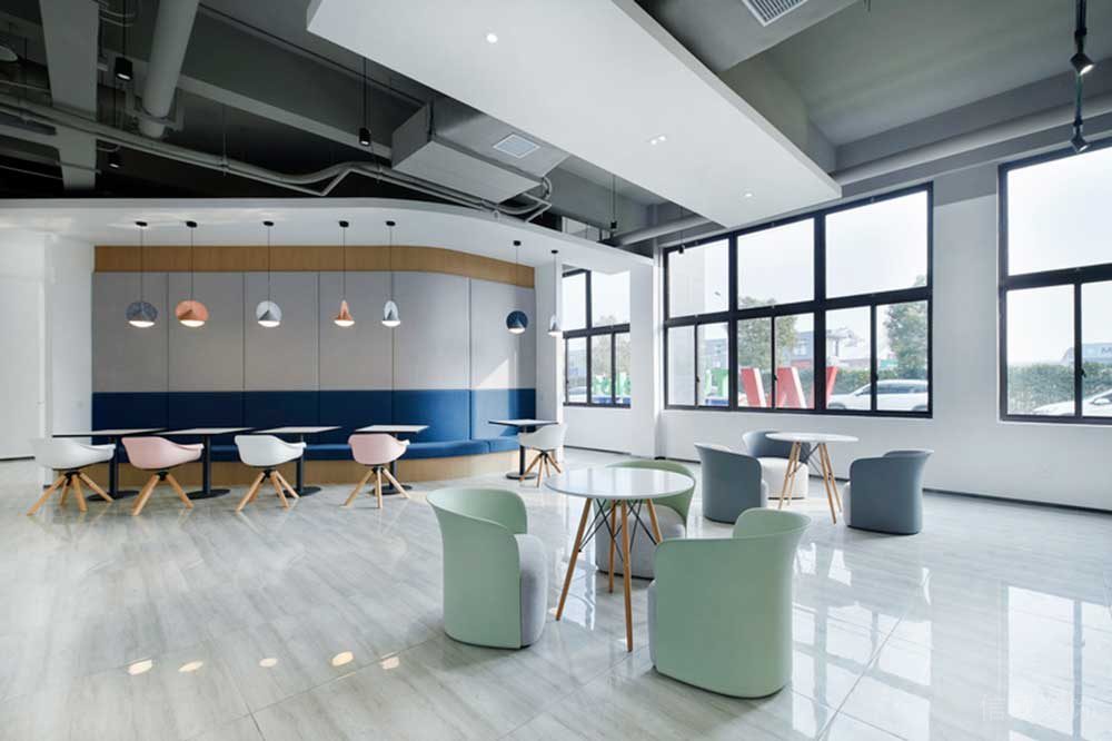 寶安區(qū)朗峻廣場(chǎng)現(xiàn)代簡(jiǎn)約風(fēng)格辦公室裝修設(shè)計(jì)休閑廳 寶安區(qū)朗峻廣場(chǎng)現(xiàn)代簡(jiǎn)約風(fēng)格辦公室裝修設(shè)計(jì)休閑廳