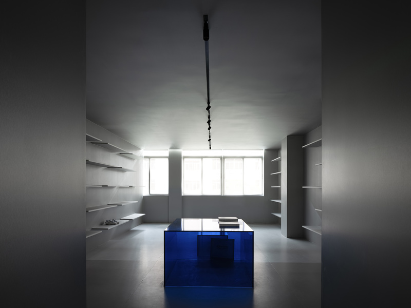 深圳南山區(qū)飛亞達(dá)科技大廈現(xiàn)代簡(jiǎn)約風(fēng)格辦公室裝修設(shè)計(jì)展廳