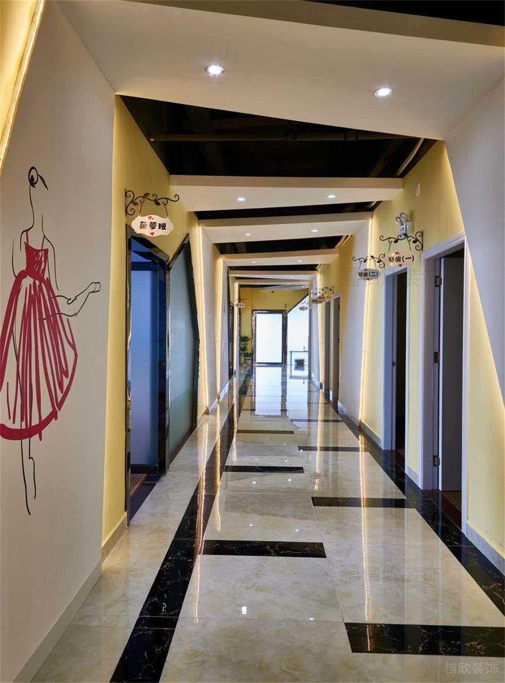 深圳市寶安區(qū)沙井天譽(yù)藝術(shù)培訓(xùn)中心過(guò)道 深圳市寶安區(qū)沙井天譽(yù)藝術(shù)培訓(xùn)中心過(guò)道