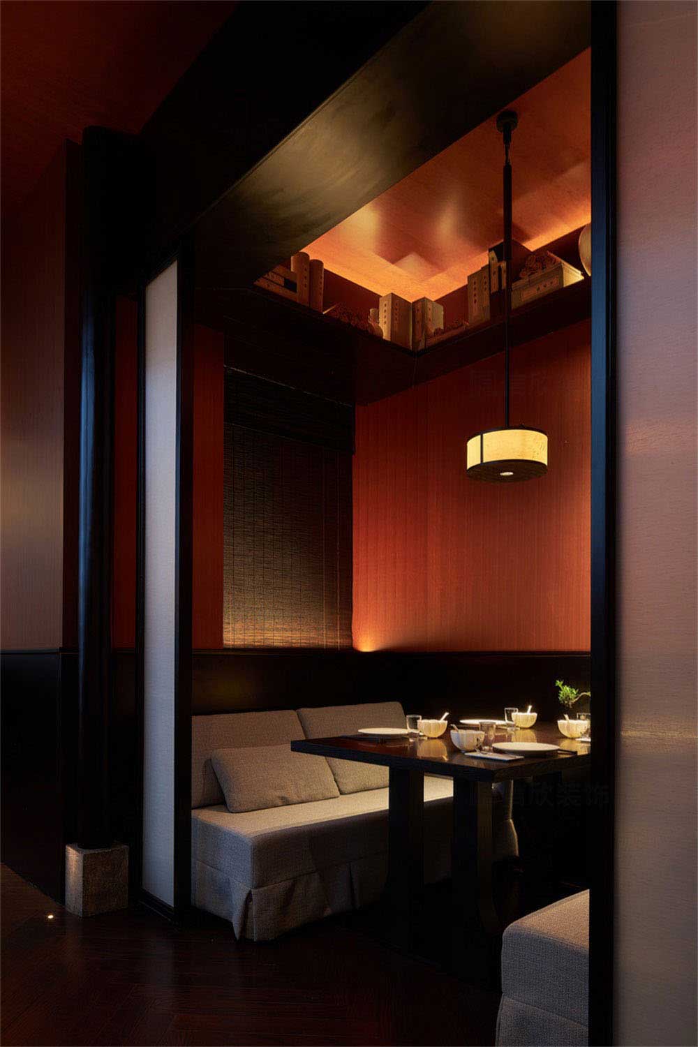 深圳寶安中式餐廳裝修藝術(shù)吊燈 深圳寶安中式餐廳裝修藝術(shù)吊燈