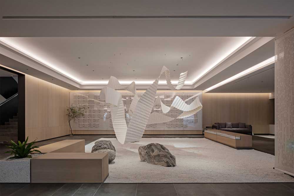 深圳市羅湖區(qū)中洲坊創(chuàng)意中心現(xiàn)代中式辦公室裝修案例室內(nèi)庭院景觀 深圳市羅湖區(qū)中洲坊創(chuàng)意中心現(xiàn)代中式辦公室裝修案例室內(nèi)庭院景觀