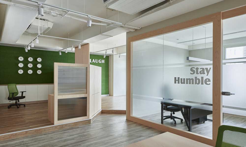 深圳光明區(qū)招商智慧城簡約北歐風(fēng)辦公室裝修軟裝陳設(shè) 深圳光明區(qū)招商智慧城簡約北歐風(fēng)辦公室裝修軟裝陳設(shè)