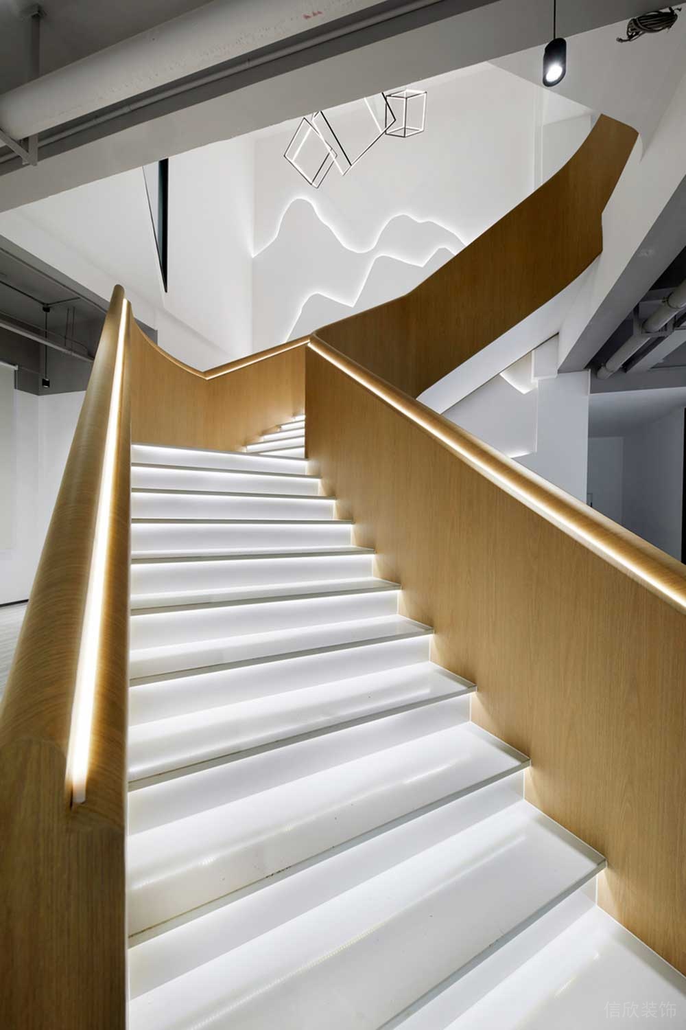 寶安區(qū)朗峻廣場(chǎng)現(xiàn)代簡(jiǎn)約風(fēng)格辦公室裝修設(shè)計(jì)視覺感官 寶安區(qū)朗峻廣場(chǎng)現(xiàn)代簡(jiǎn)約風(fēng)格辦公室裝修設(shè)計(jì)視覺感官