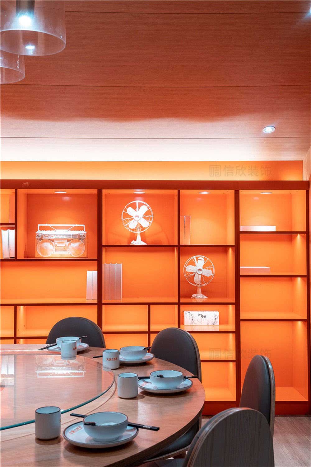 簡約風(fēng)浙江特色菜連鎖餐廳深圳龍華店裝修設(shè)計軟裝飾品 簡約風(fēng)浙江特色菜連鎖餐廳深圳龍華店裝修設(shè)計軟裝飾品