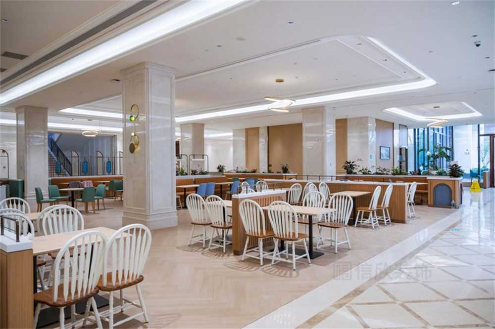 深圳龍華公司輕奢風員工餐廳裝修設(shè)計動線規(guī)劃 深圳龍華公司輕奢風員工餐廳裝修設(shè)計動線規(guī)劃