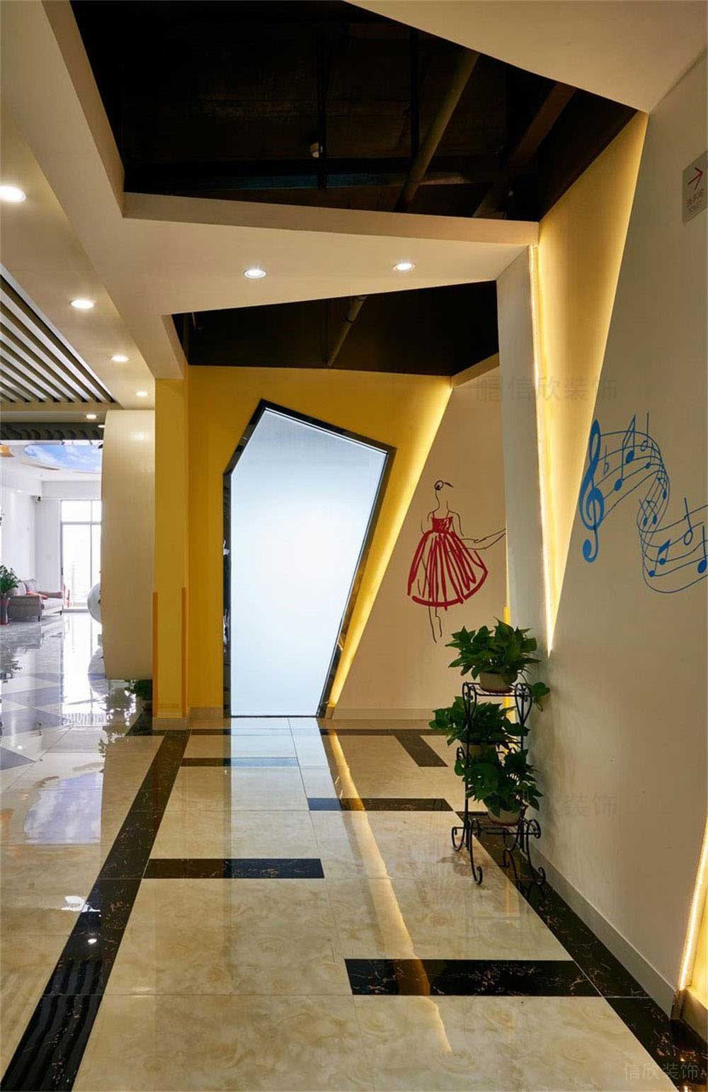 深圳市寶安區(qū)沙井天譽(yù)藝術(shù)培訓(xùn)中心過(guò)道 深圳市寶安區(qū)沙井天譽(yù)藝術(shù)培訓(xùn)中心過(guò)道