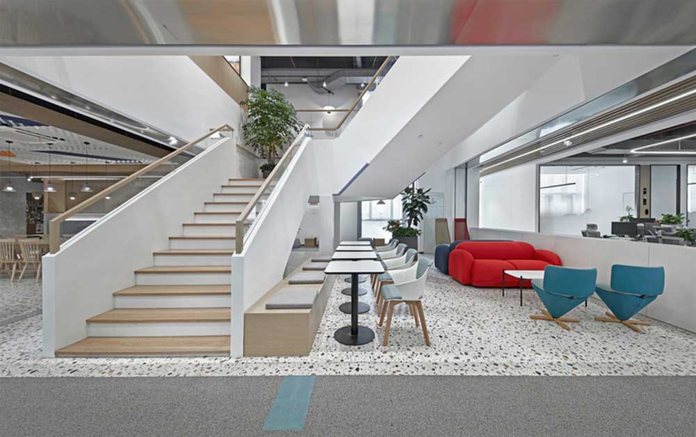 深圳龍華區(qū)華僑城北站壹號(hào)現(xiàn)代風(fēng)格辦公室裝修樓梯廳 深圳龍華區(qū)華僑城北站壹號(hào)現(xiàn)代風(fēng)格辦公室裝修樓梯廳