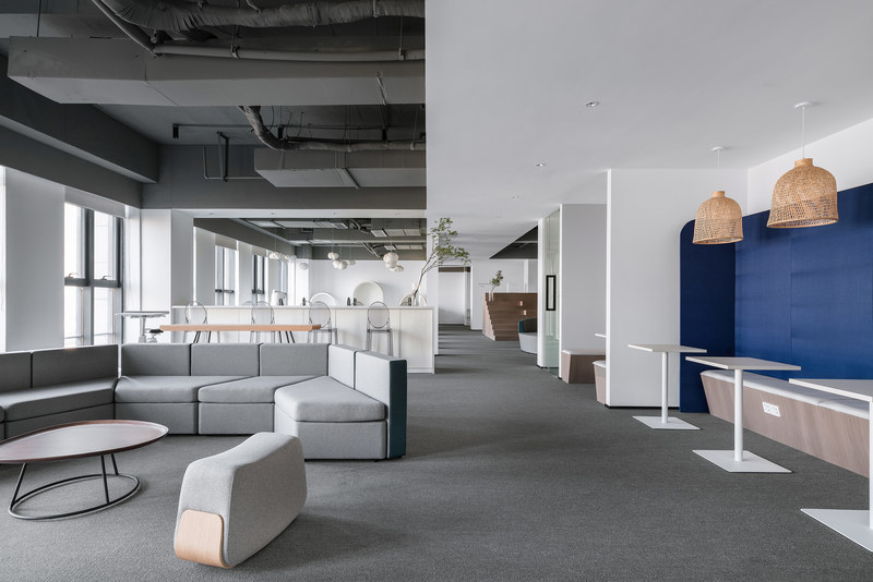 龍崗區(qū)啟迪協(xié)信深圳科技園簡(jiǎn)約風(fēng)格辦公室裝修多功能休閑接待廳 龍崗區(qū)啟迪協(xié)信深圳科技園簡(jiǎn)約風(fēng)格辦公室裝修多功能休閑接待廳