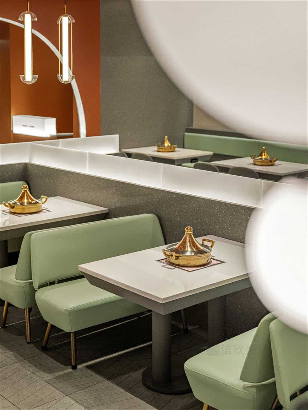 龍崗黃記煌現(xiàn)代風(fēng)格餐飲連鎖店裝修設(shè)計(jì)水磨石透光亞克力半高隔斷 龍崗黃記煌現(xiàn)代風(fēng)格餐飲連鎖店裝修設(shè)計(jì)水磨石透光亞克力半高隔斷