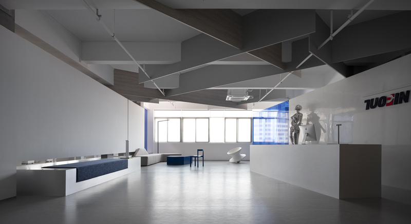 深圳南山區(qū)飛亞達(dá)科技大廈現(xiàn)代簡(jiǎn)約風(fēng)格辦公室裝修設(shè)計(jì)等候區(qū)