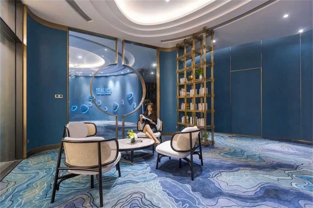 深圳龍崗藍調(diào)輕奢風(fēng)格酒吧裝修設(shè)計休息區(qū) 深圳龍崗藍調(diào)輕奢風(fēng)格酒吧裝修設(shè)計休息區(qū)