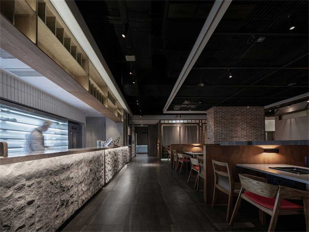 深圳羅湖工業(yè)風(fēng)火鍋店裝修設(shè)計空間布局 深圳羅湖工業(yè)風(fēng)火鍋店裝修設(shè)計空間布局