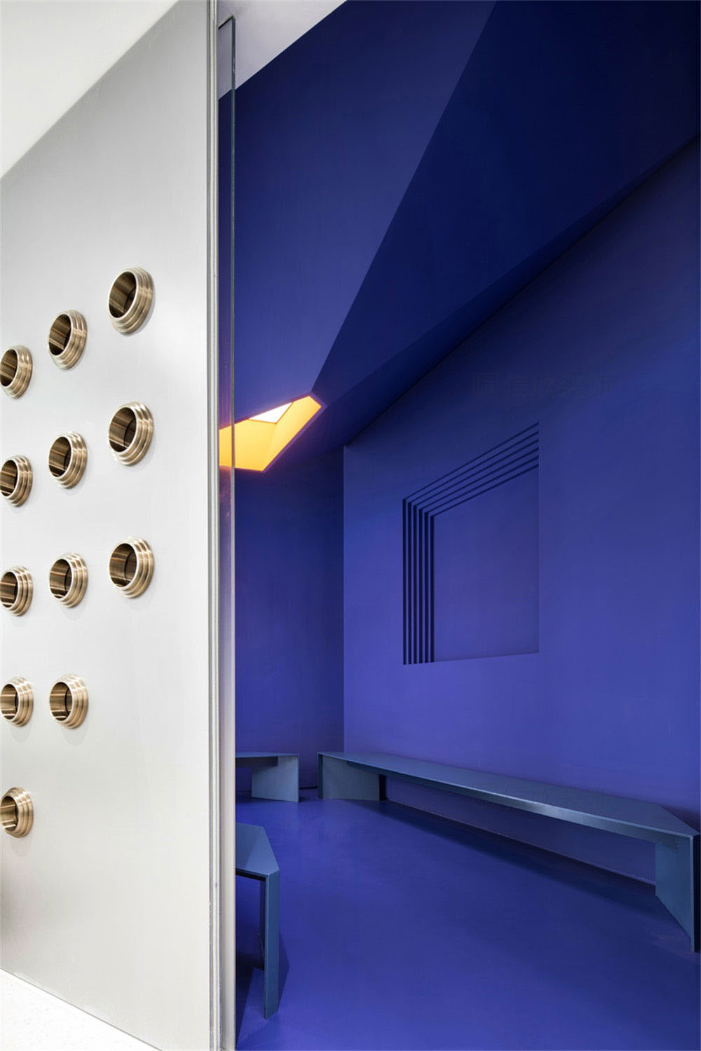 深圳市龍崗區(qū)龍崗中心城wakeup造型培訓(xùn)學(xué)院茶歇區(qū) 深圳市龍崗區(qū)龍崗中心城wakeup造型培訓(xùn)學(xué)院茶歇區(qū)