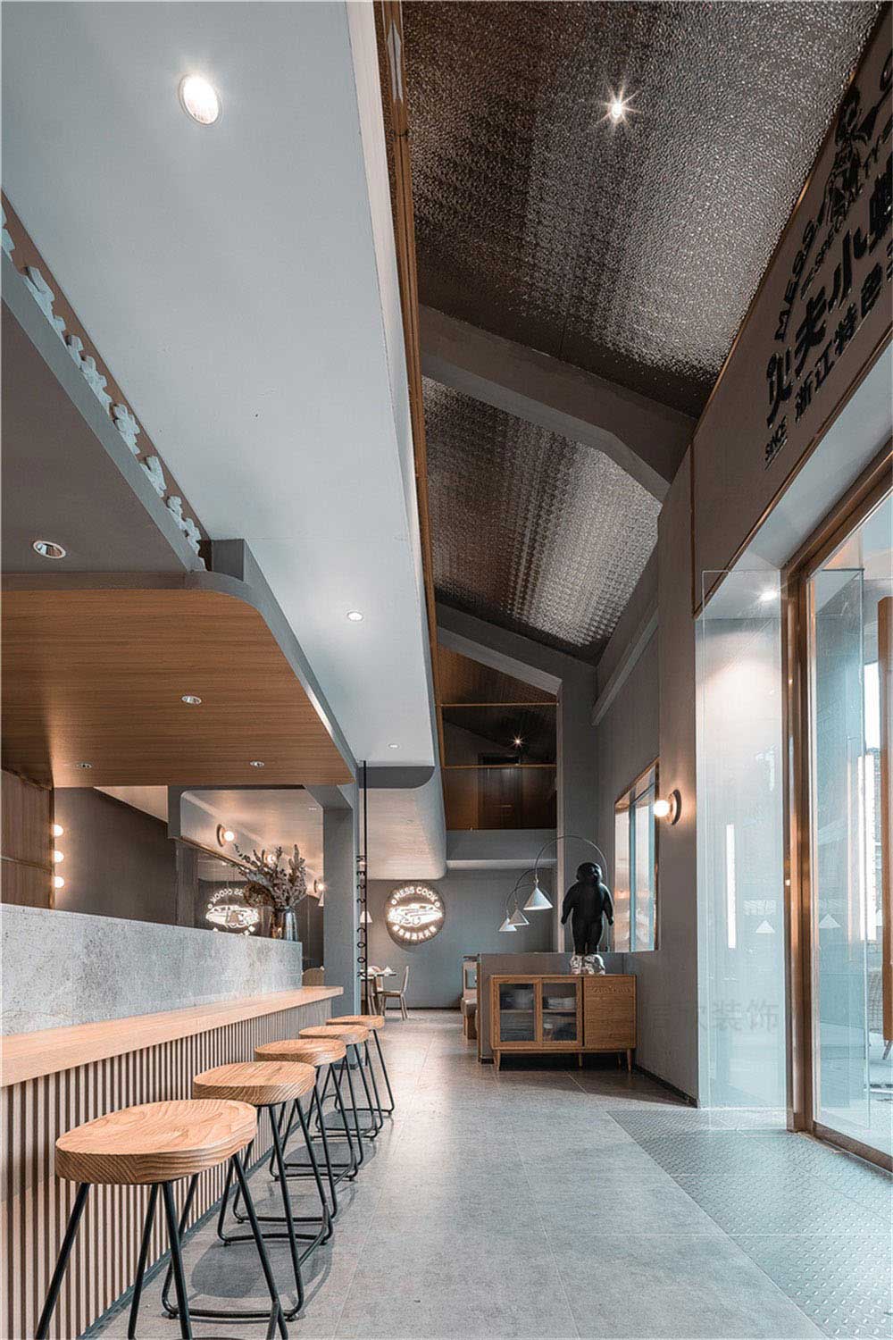 簡約風(fēng)浙江特色菜連鎖餐廳深圳龍華店裝修設(shè)計天花 簡約風(fēng)浙江特色菜連鎖餐廳深圳龍華店裝修設(shè)計天花