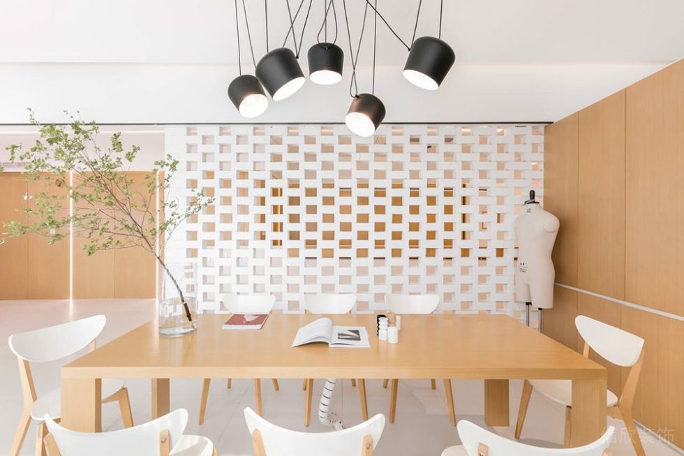 北歐風格辦公室廊廳洽談區(qū)裝修圖