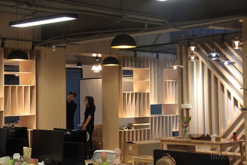 北歐工業(yè)風(fēng)辦公室公共事務(wù)區(qū)裝修圖