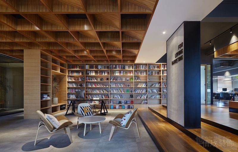 北歐工業(yè)風(fēng)辦公室閱覽區(qū)位置裝修圖