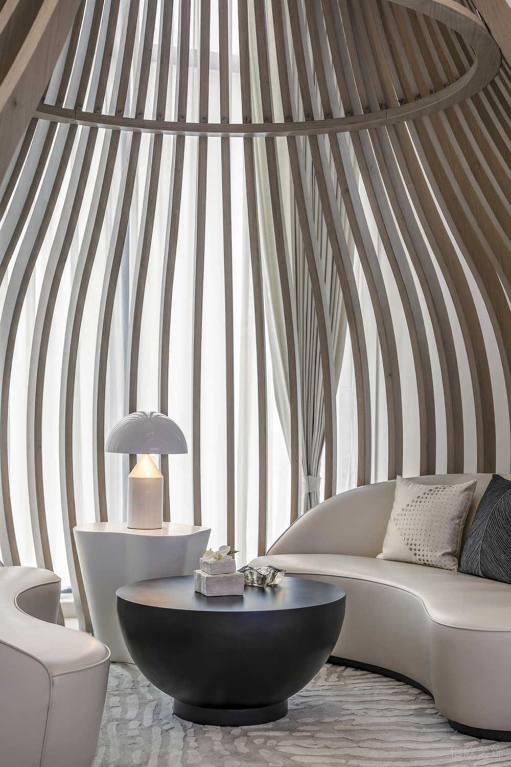 辦公室裝修設(shè)計花瓣沙發(fā)創(chuàng)意石板材裝修效果圖