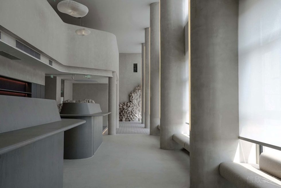 工業(yè)風(fēng)商務(wù)辦公空間過道設(shè)計(jì)裝修圖