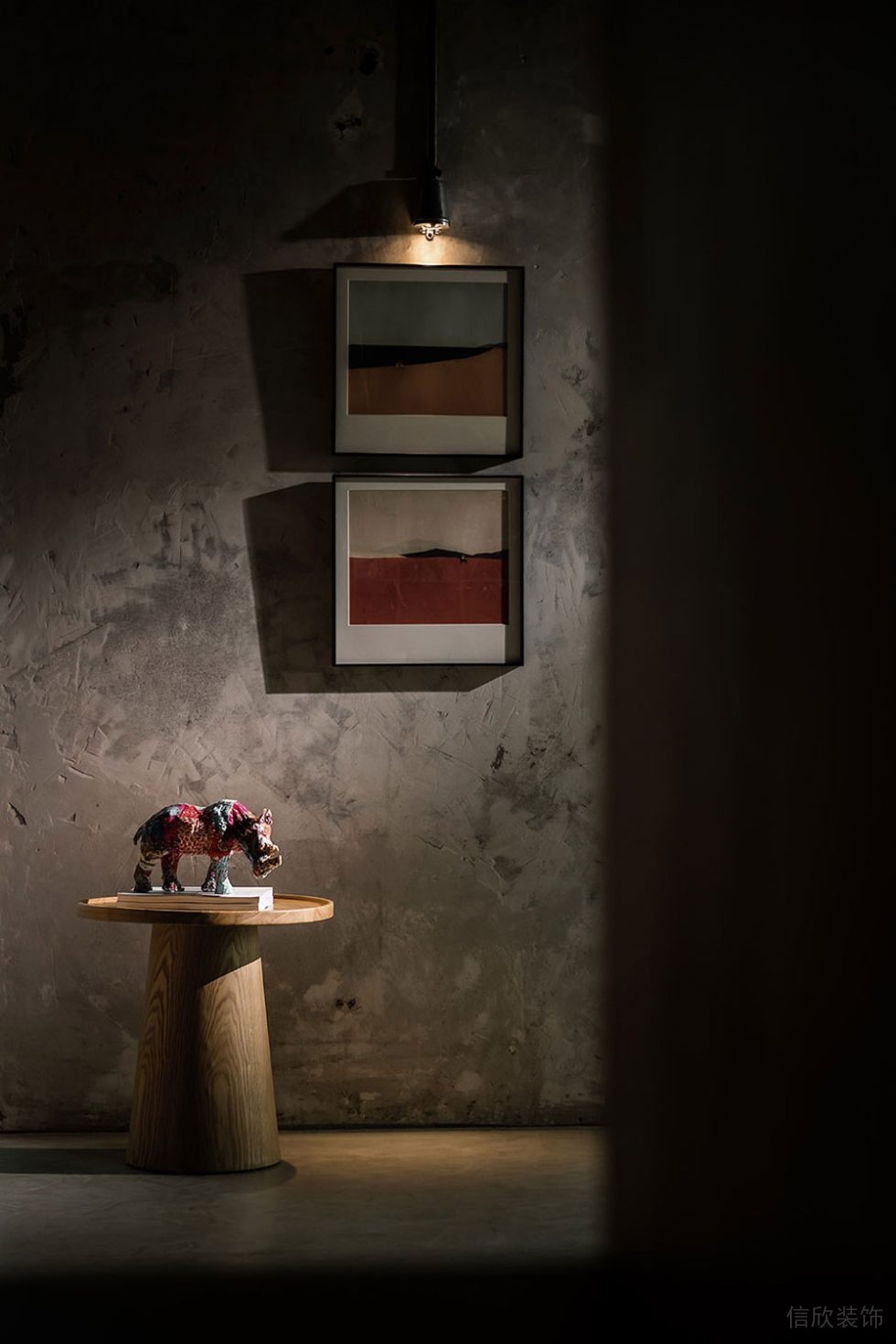 工業(yè)風(fēng)商務(wù)辦公室過道設(shè)計(jì)裝修圖