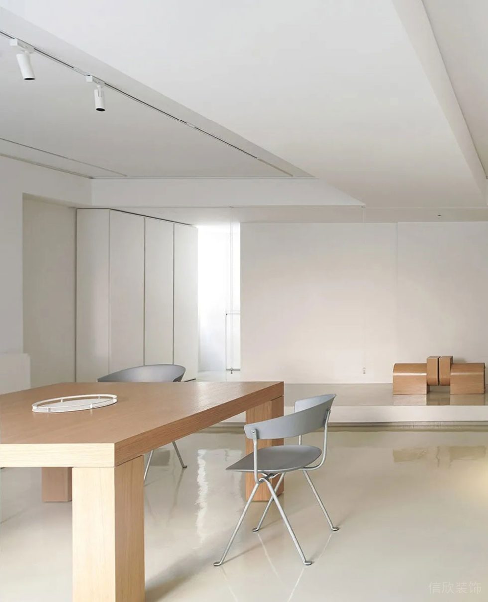 簡約風(fēng)格辦公空間案例休息區(qū)設(shè)計裝修圖