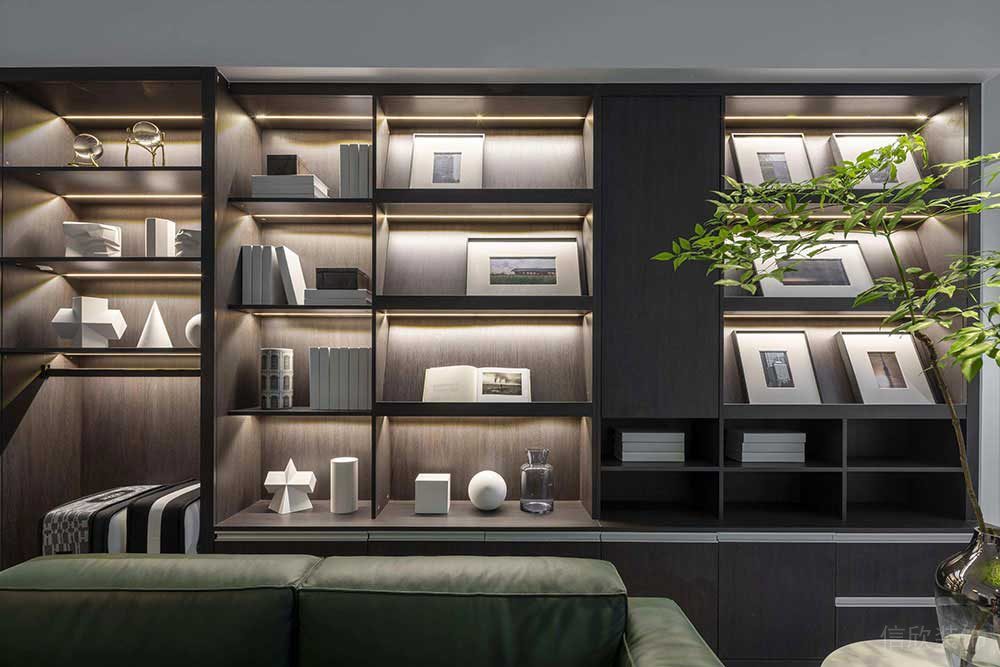 簡(jiǎn)約風(fēng)格商務(wù)辦公室接待區(qū)展示陳列柜裝修圖