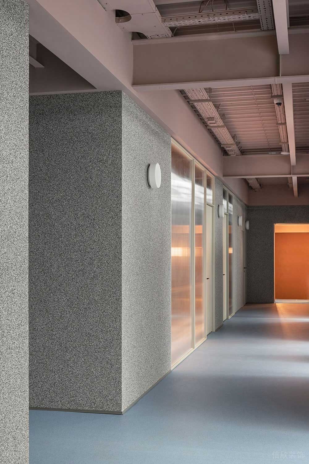 簡約工業(yè)風(fēng)辦公空間項目走廊裝修圖