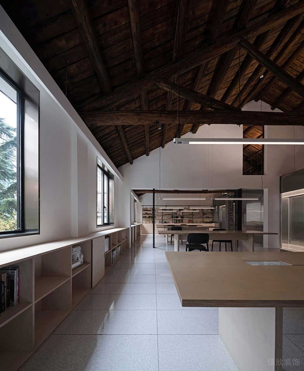 簡約工業(yè)風辦公空間休閑閱覽室設計裝修圖