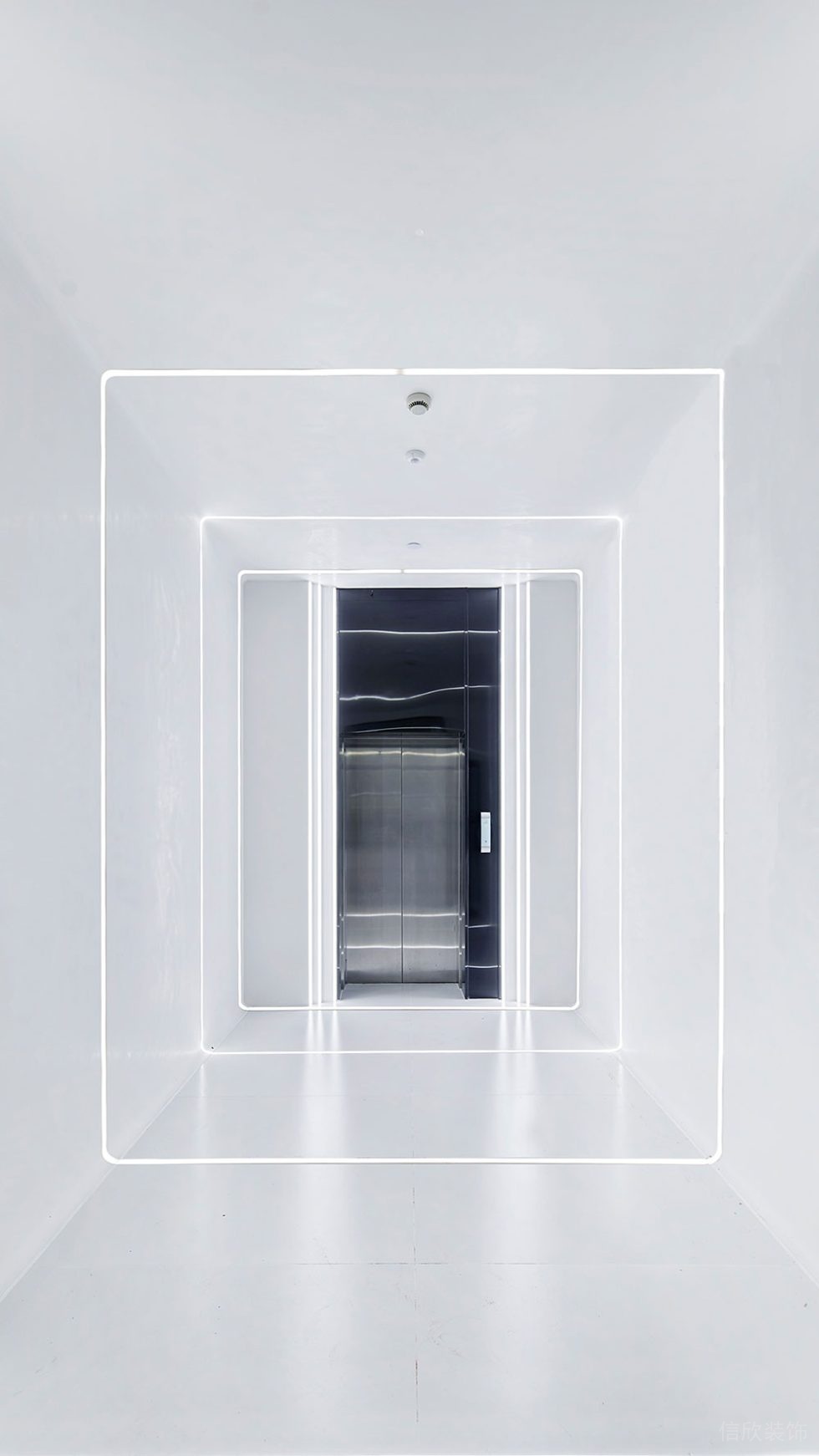 現(xiàn)代風(fēng)格辦公場所案例電梯走廊設(shè)計(jì)裝修圖