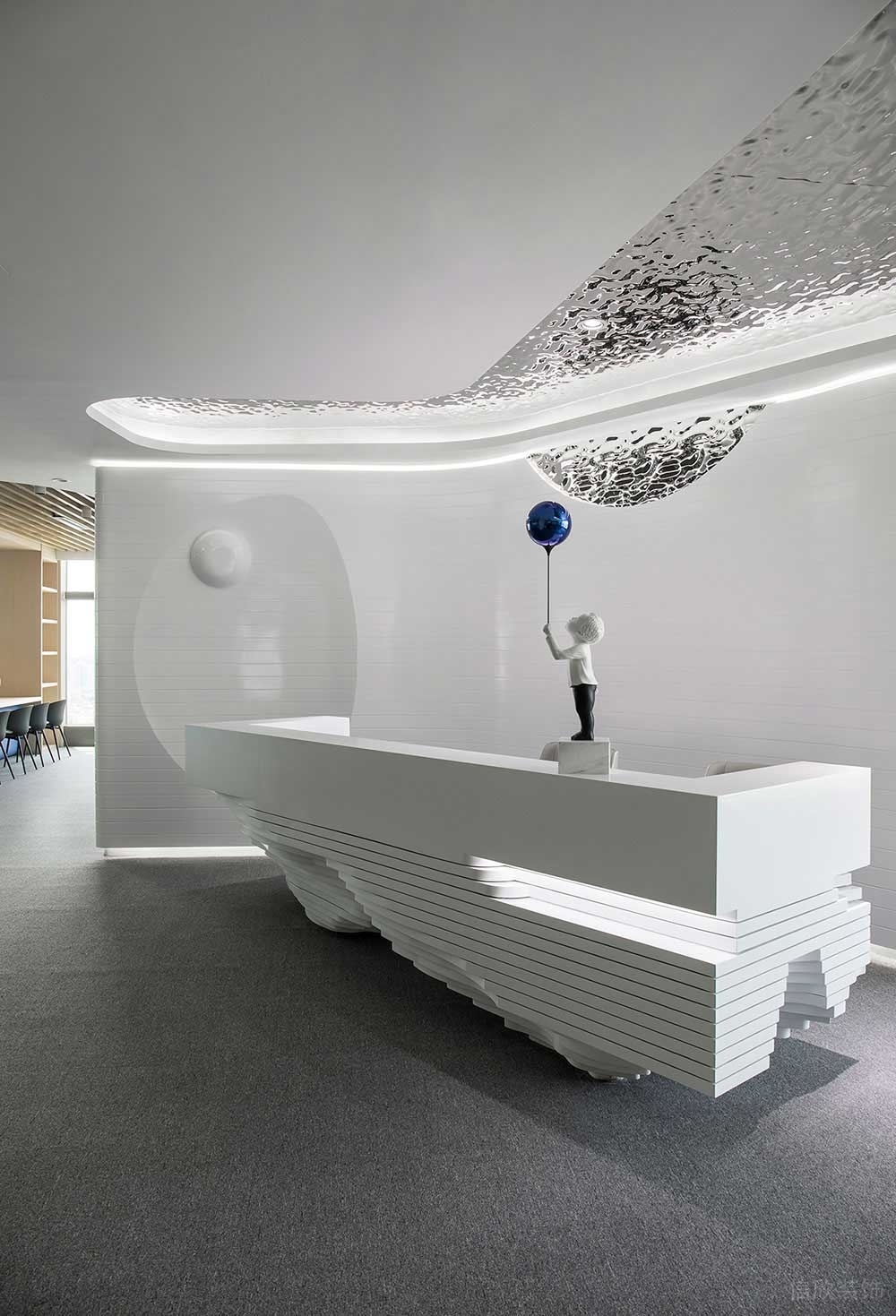 現(xiàn)代風格辦公場所前廳服務區(qū)裝修圖