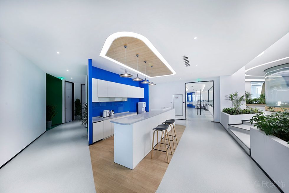 現(xiàn)代風(fēng)格辦公場(chǎng)所走廊空間吧臺(tái)休閑區(qū)裝修圖