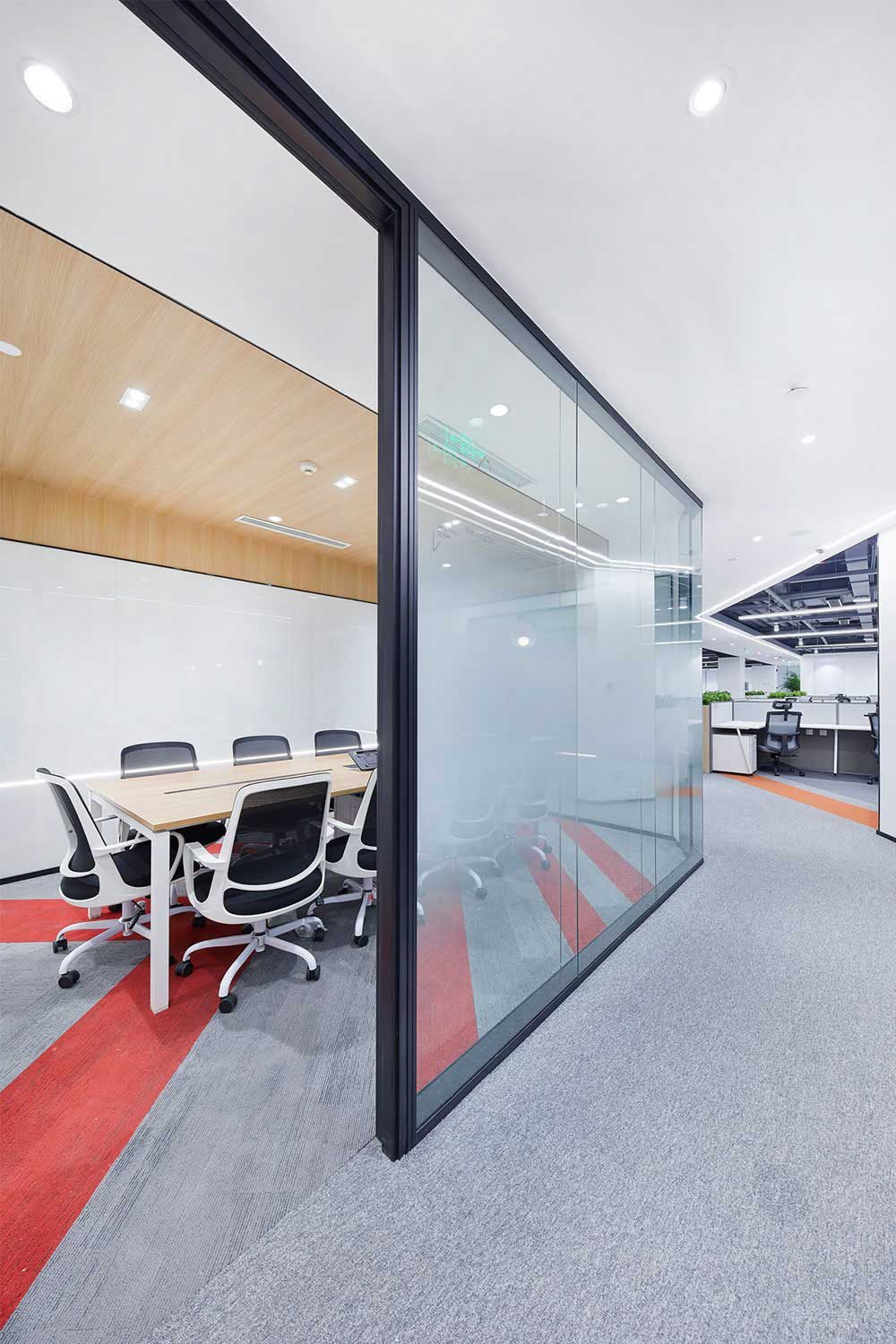 現(xiàn)代風(fēng)格辦公場(chǎng)所走廊空間設(shè)計(jì)裝修圖