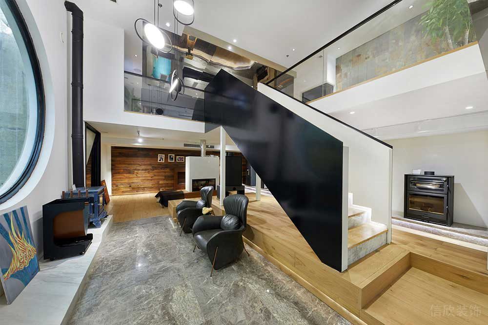 現(xiàn)代風(fēng)格辦公室樓梯廳設(shè)計(jì)裝修圖