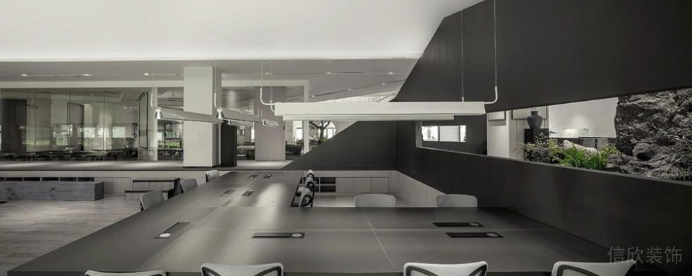 現(xiàn)代風格公共辦公室裝修圖