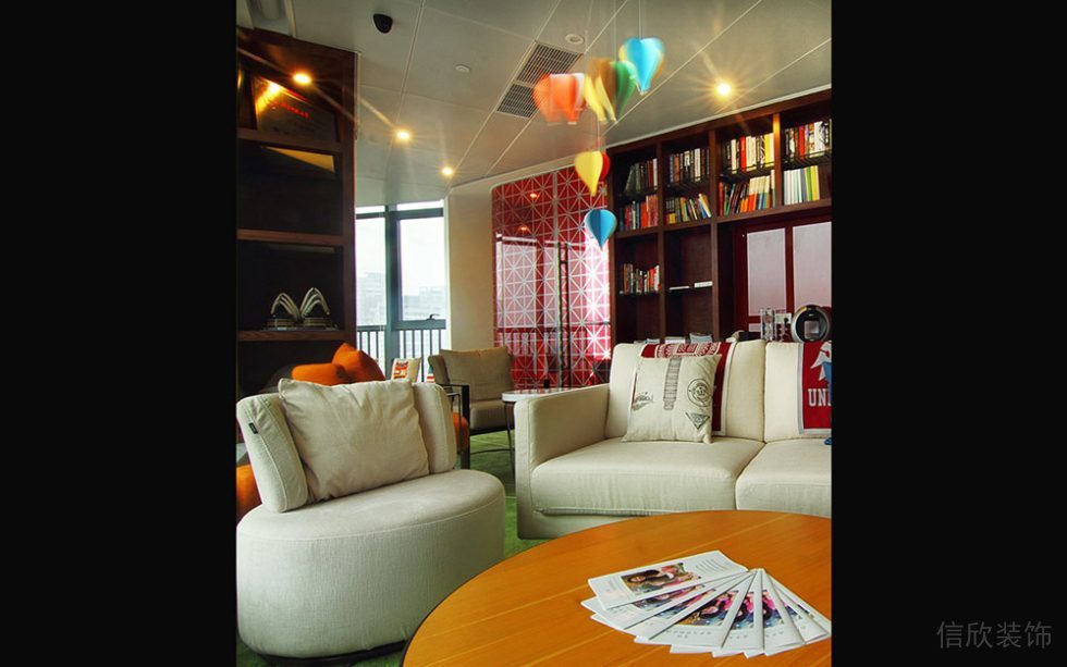 現(xiàn)代風(fēng)格商務(wù)辦公場所會客洽談區(qū)設(shè)計裝修圖