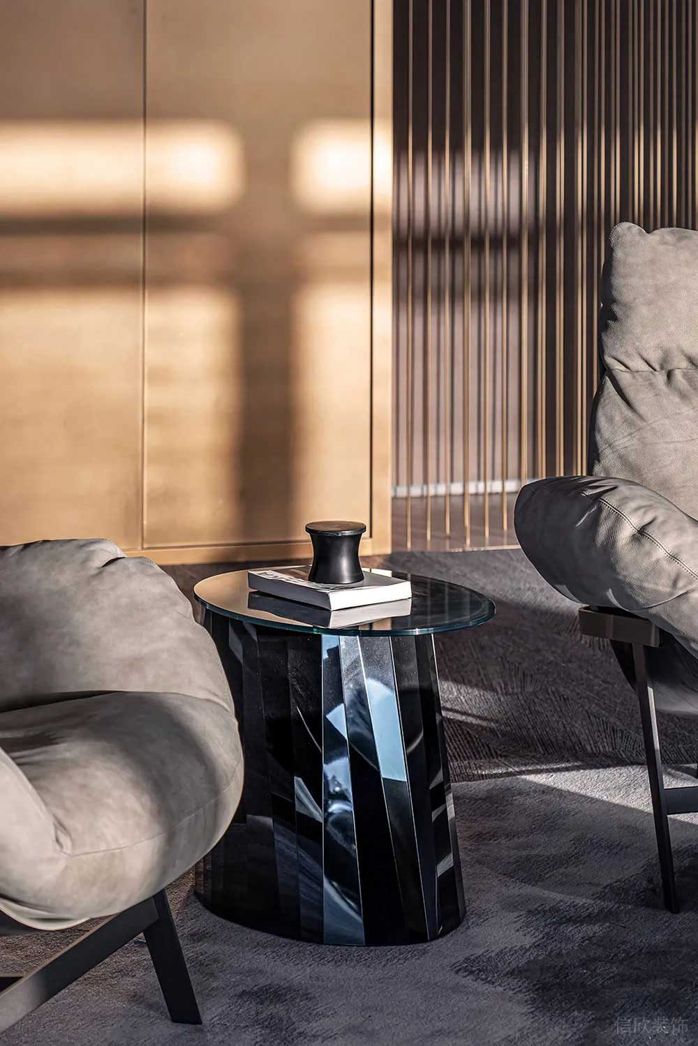 現(xiàn)代風格商務辦公空間休閑區(qū)設計裝修圖