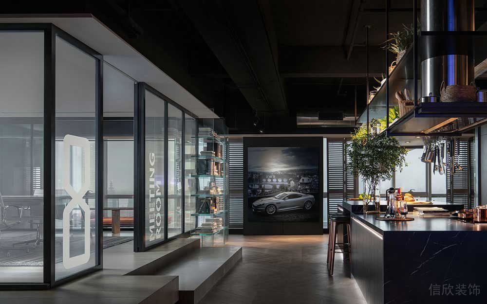 現(xiàn)代工業(yè)風(fēng)辦公空間案例茶水休閑區(qū)設(shè)計裝修圖