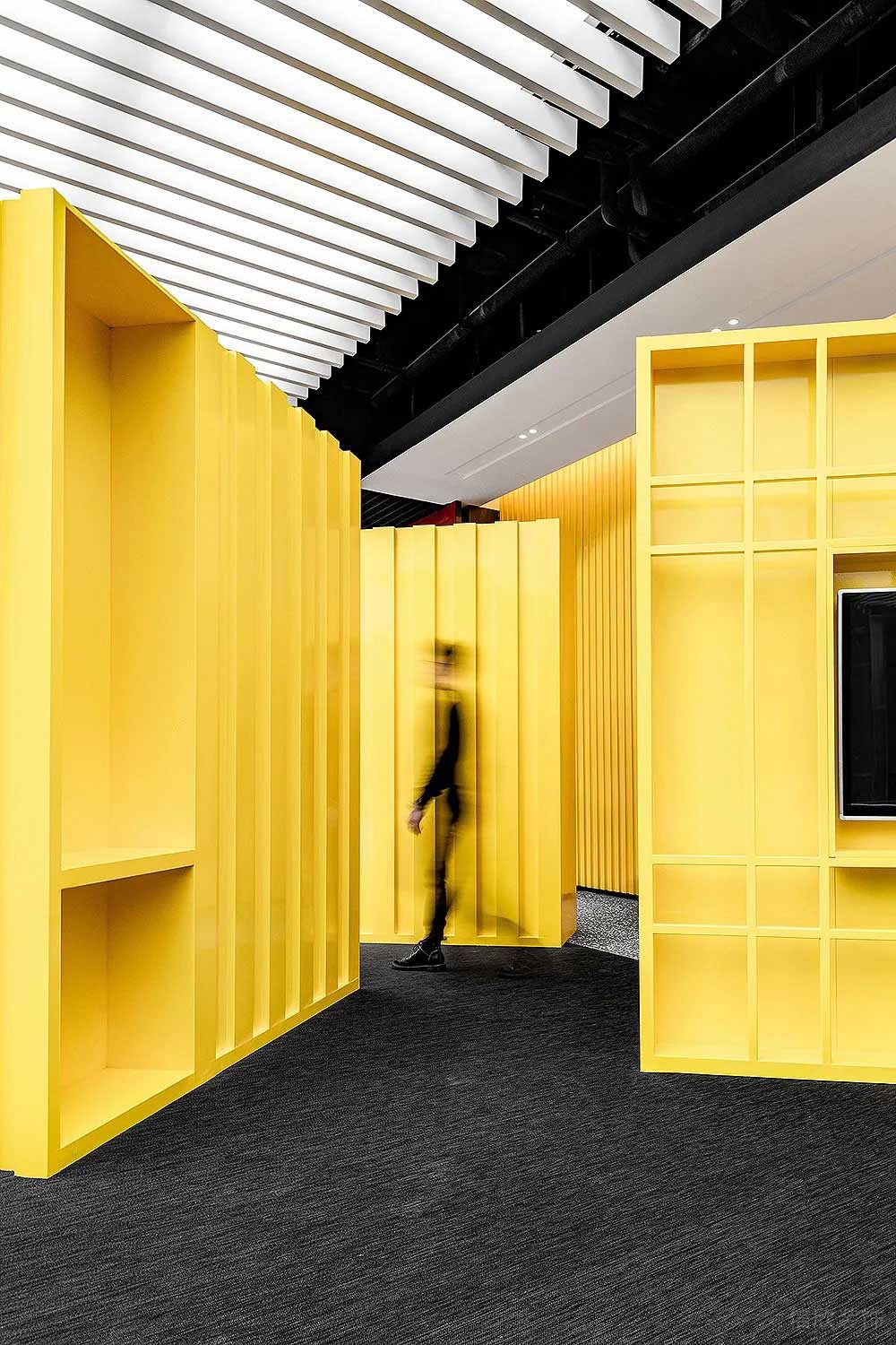 現(xiàn)代工業(yè)風(fēng)辦公室項(xiàng)目過道設(shè)計(jì)裝修圖