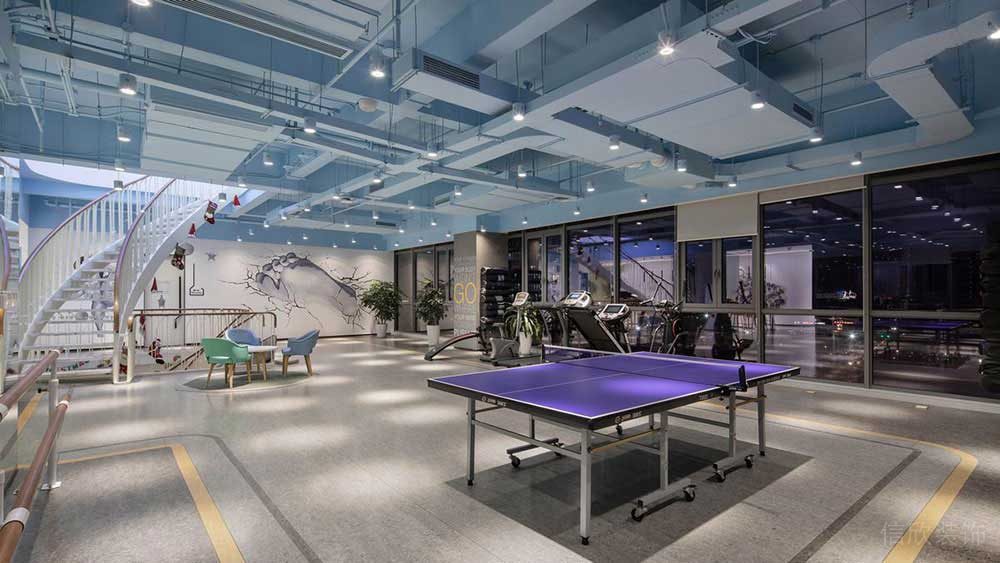 現(xiàn)代工業(yè)風(fēng)辦公室項目休閑活動廳裝修圖