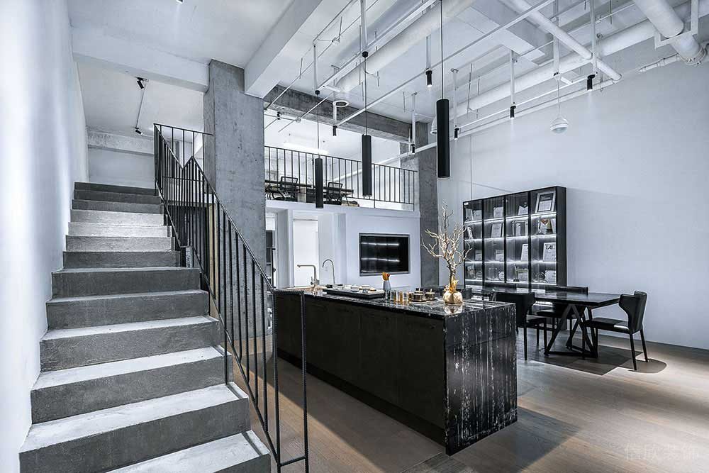 現(xiàn)代工業(yè)風(fēng)辦公室項目休閑廳裝修圖