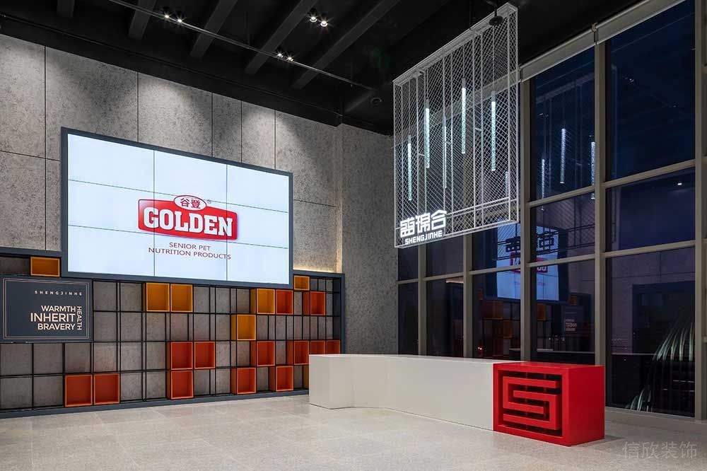 現(xiàn)代工業(yè)風(fēng)公共辦公室大堂裝修圖