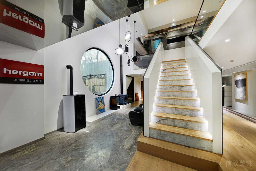 現(xiàn)代工業(yè)風商務(wù)辦公場所樓梯走道設(shè)計裝修圖