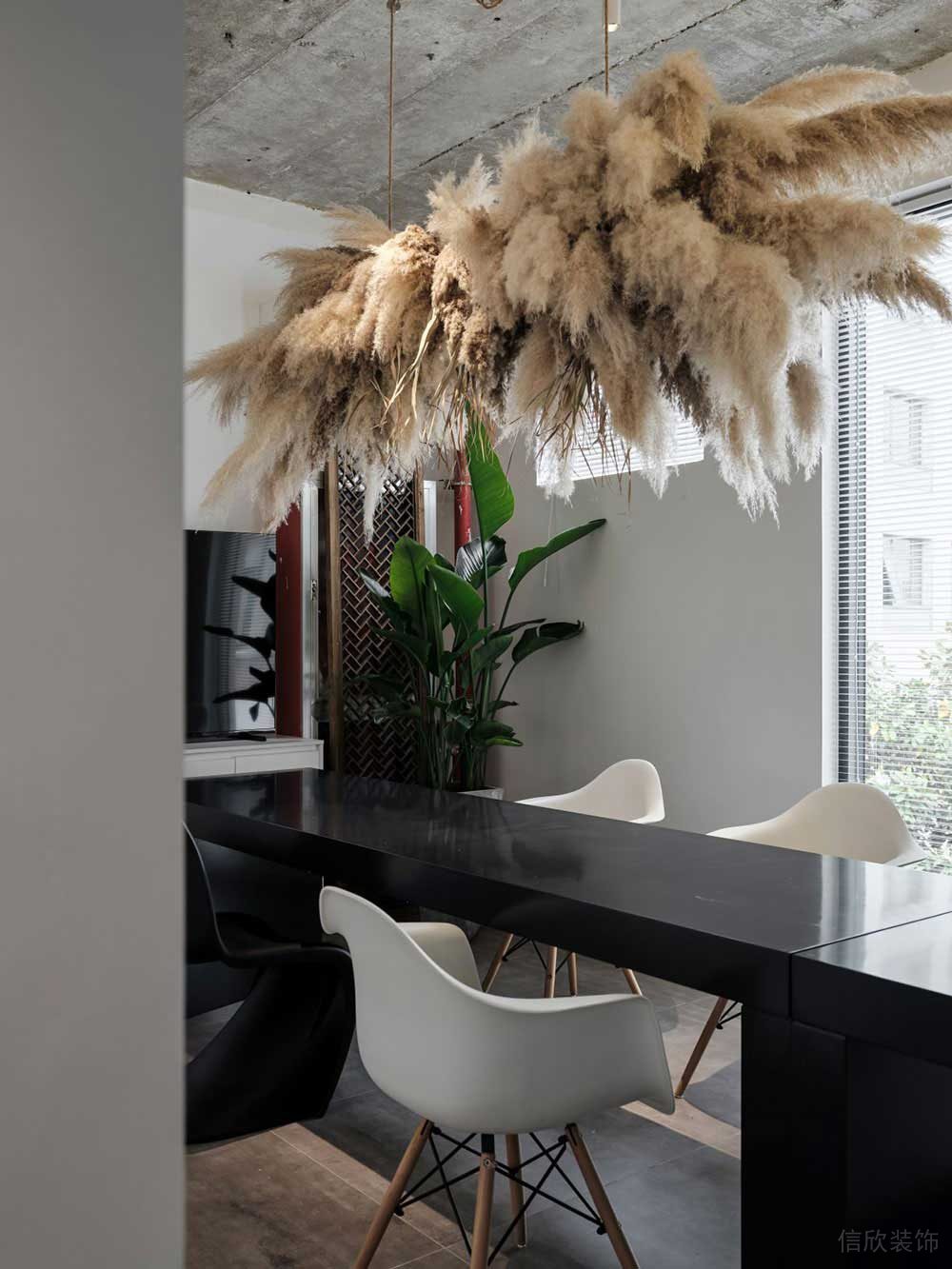 現(xiàn)代工業(yè)風(fēng)商務(wù)辦公場(chǎng)所洽談區(qū)設(shè)計(jì)案例裝修圖