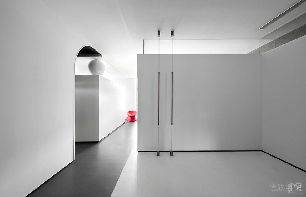 現(xiàn)代簡(jiǎn)約風(fēng)格辦公場(chǎng)所案例廊廳設(shè)計(jì)裝修圖