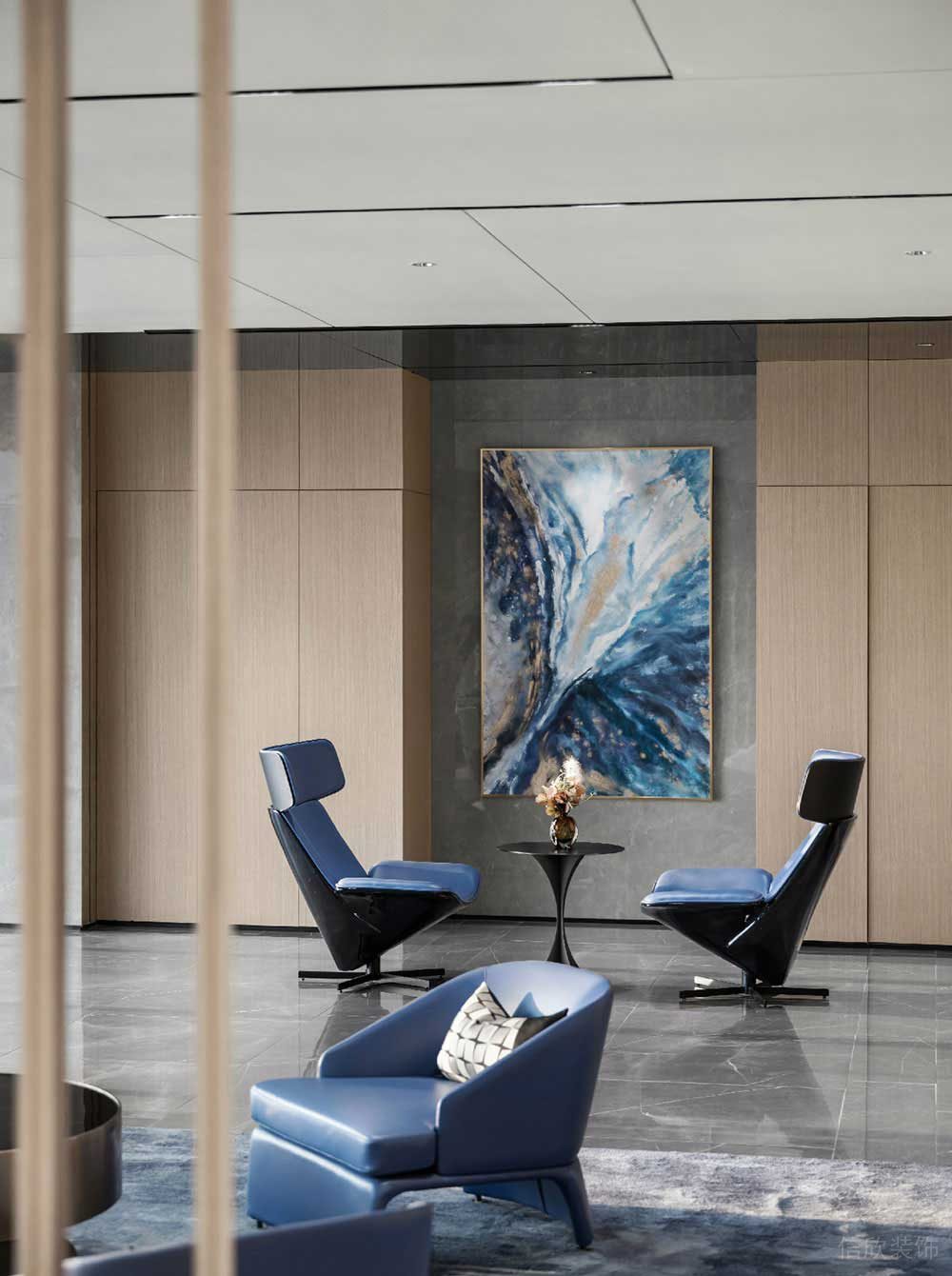 現(xiàn)代輕奢風(fēng)辦公空間案例前廳會(huì)客洽談區(qū)設(shè)計(jì)裝修圖